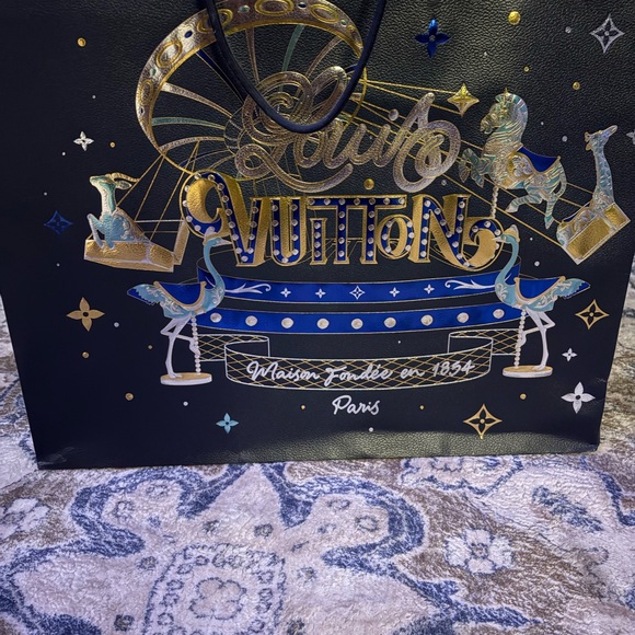 Louis Vuitton Neverfull MM Tan Tote - Picture 2 of 9